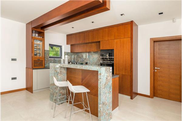 House K1, for 10 persons