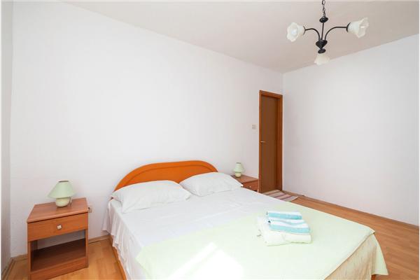 Apartment A1, for 6 persons