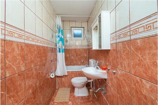 Apartment A1, for 6 persons