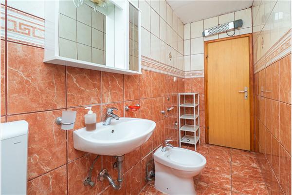 Apartment A1, for 6 persons