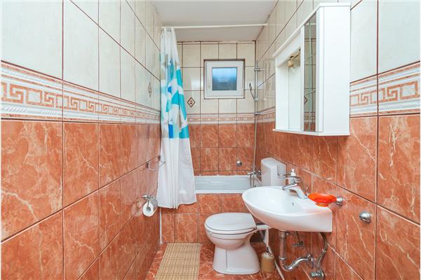 Apartment A1, for 6 persons