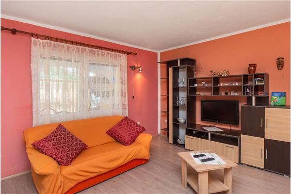 Apartment A1, for 6 persons