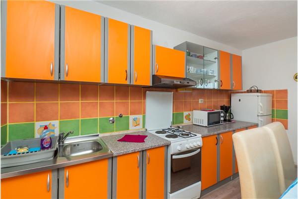 Apartment A1, for 6 persons