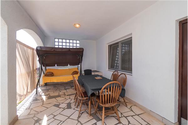 Apartment A1, for 6 persons