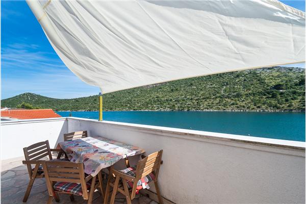 Apartment A2, for 4 persons