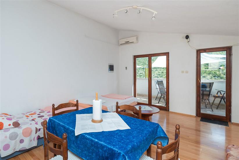 Apartment A3, for 4 persons