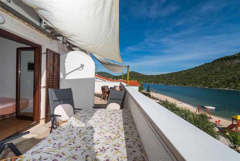 Apartment A3, for 4 persons