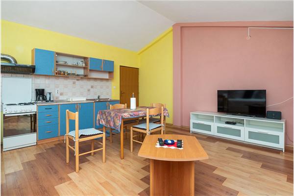 House K1, for 9 persons