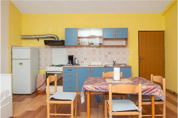 House K1, for 9 persons