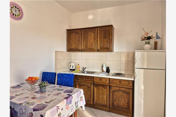 Apartment A2, for 5 persons