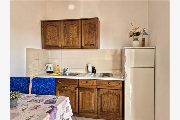 Apartment A2, for 5 persons