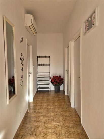 Apartment A2, for 5 persons