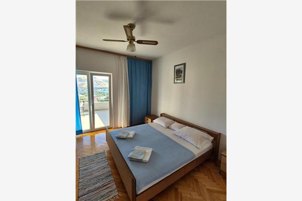 Apartment A2, for 5 persons