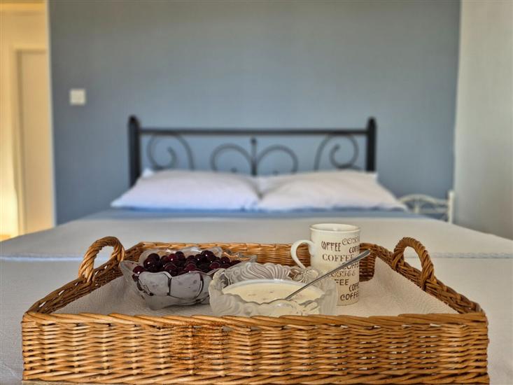 Apartment A2, for 5 persons