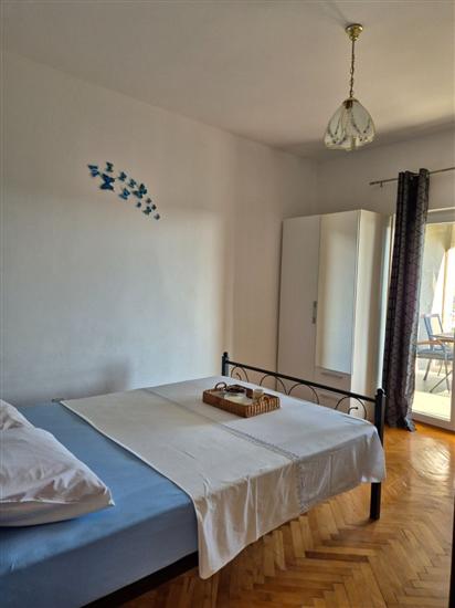 Apartment A2, for 5 persons
