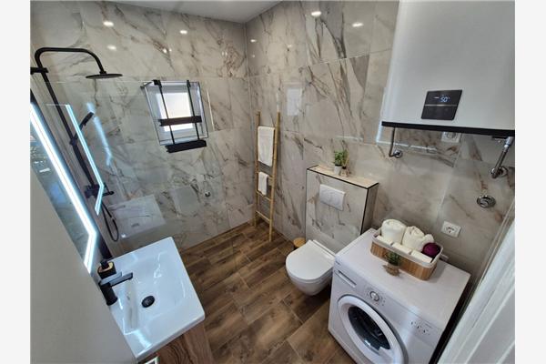 Apartment A2, for 5 persons