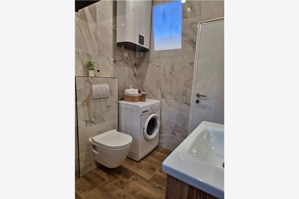 Apartment A2, for 5 persons