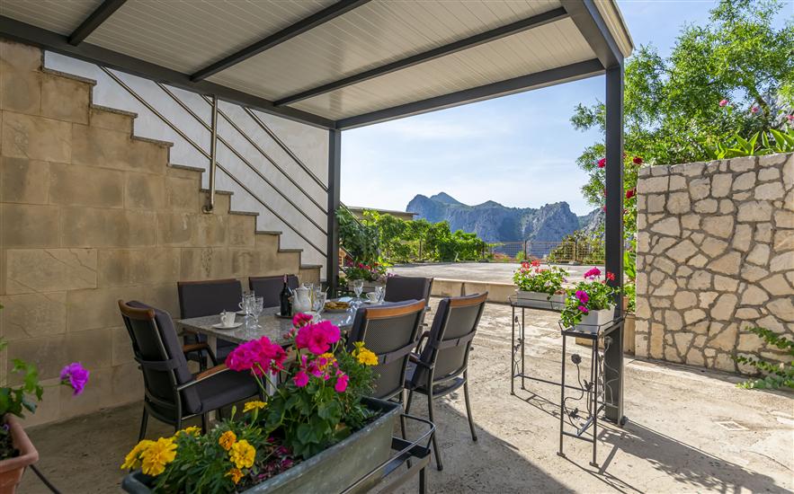 Apartment A4, for 6 persons