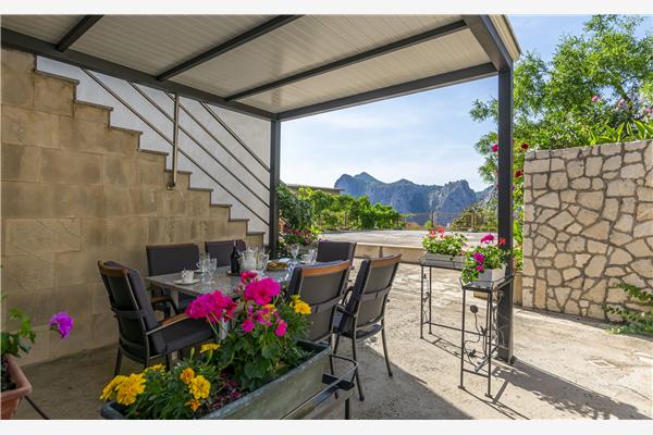 Apartment A4, for 6 persons