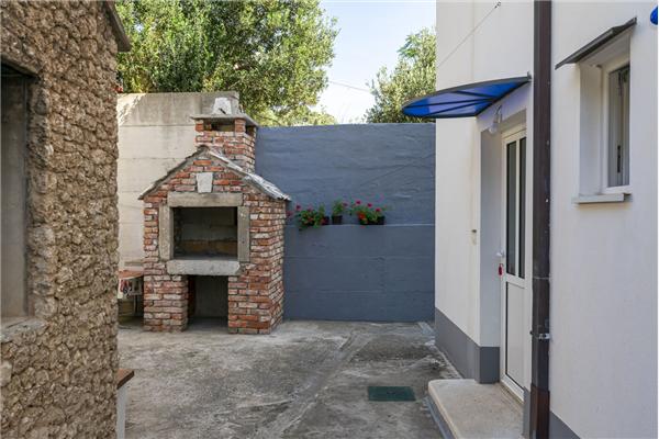 Apartment A4, for 6 persons