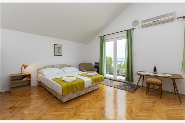 Apartment A1, for 3 persons