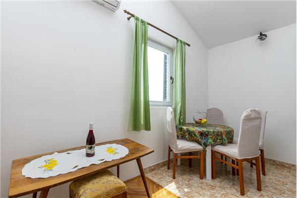 Apartment A1, for 3 persons