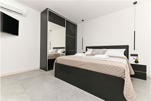 House K1, for 9 persons