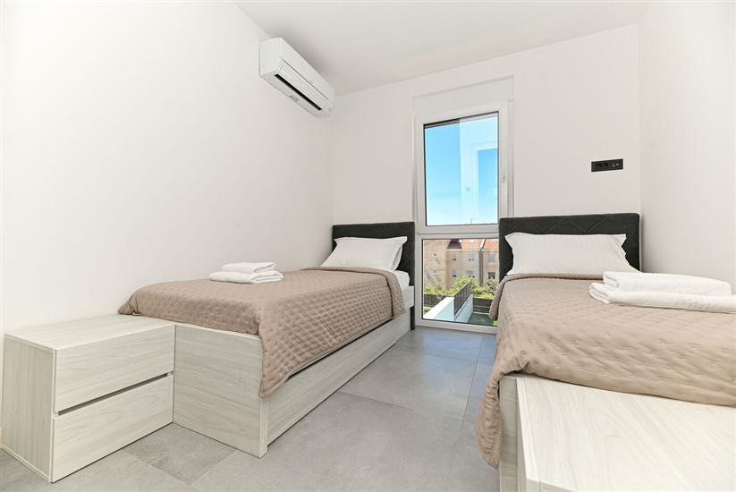 House K1, for 9 persons