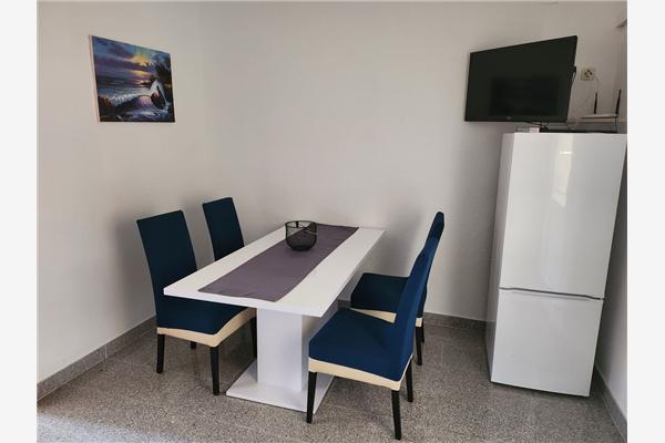 Apartment A2, for 4 persons