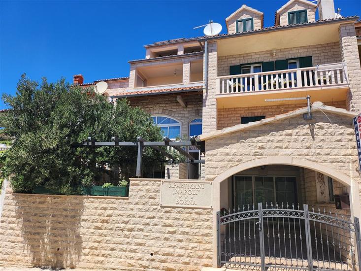 Apartments and Room Napoli