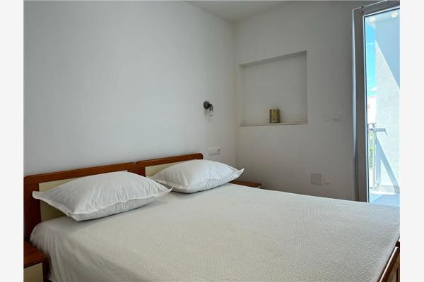 Apartment A7, for 5 persons