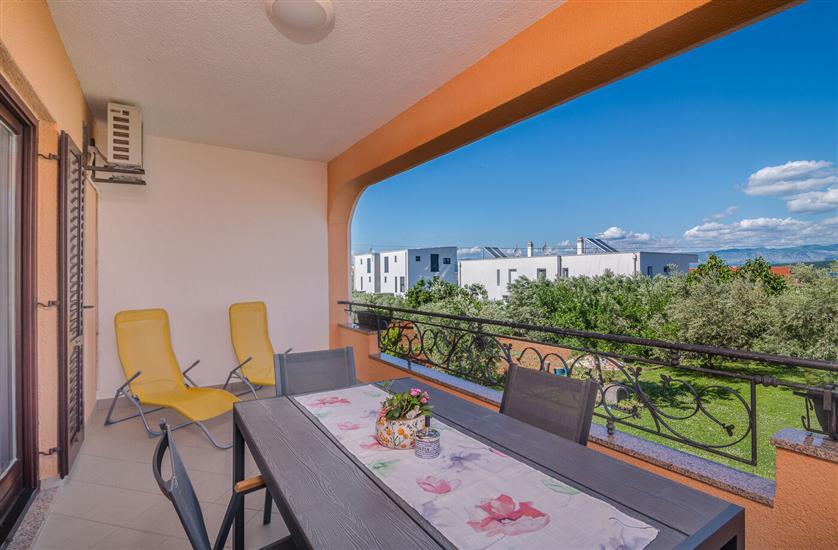 Apartman A2, na 5 osebe