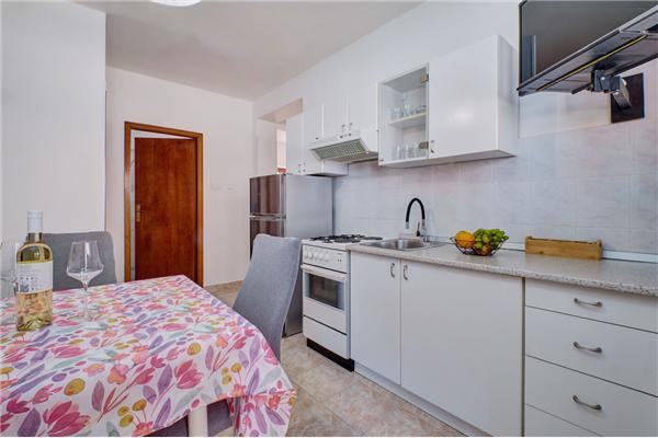 Apartment A2, for 4 persons