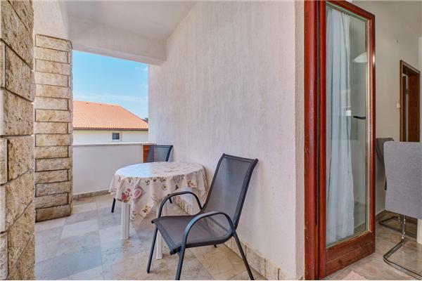 Apartment A2, for 4 persons