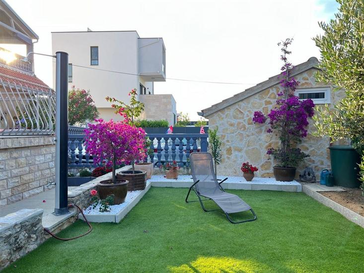 Apartment Blumen Garten Familie