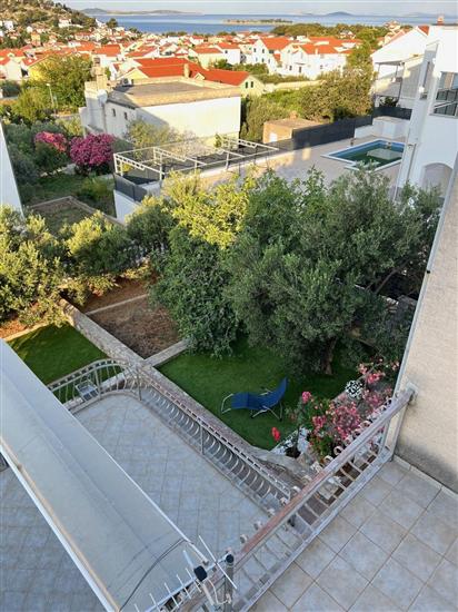 Apartment Blumen Garten Familie