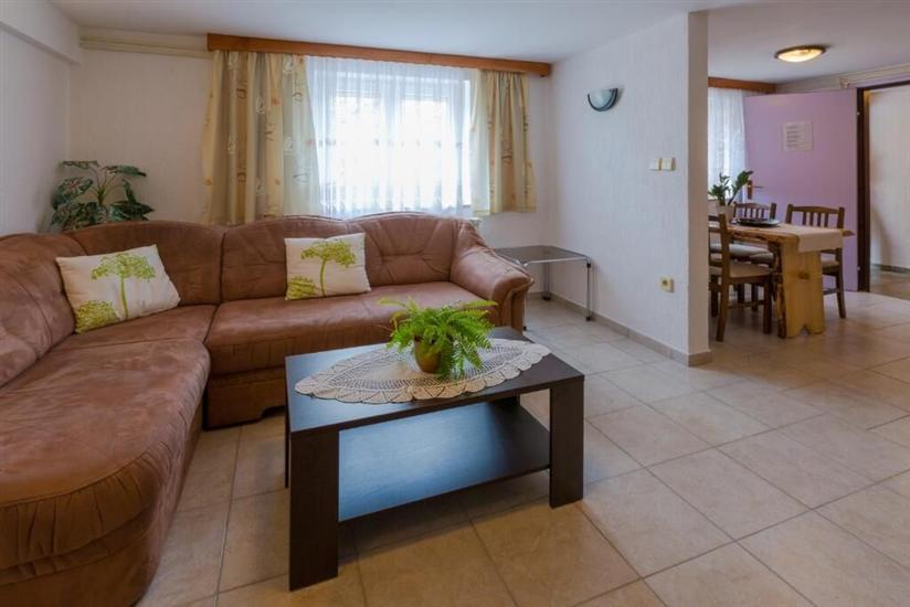 Apartment A1, for 2 persons