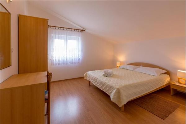 Apartment A3, for 6 persons