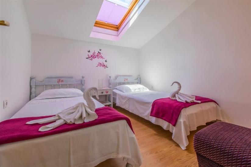 Apartment A3, for 6 persons