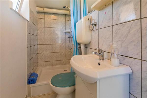 Apartment A3, for 6 persons