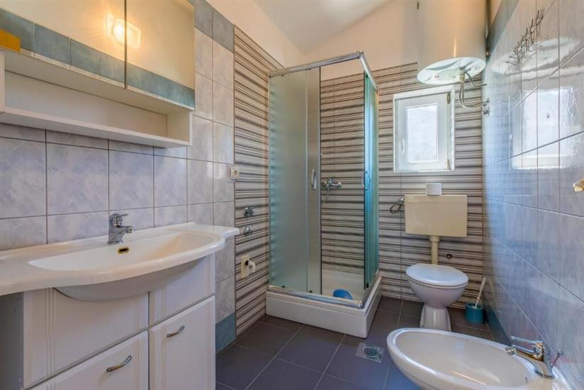 Apartment A3, for 6 persons