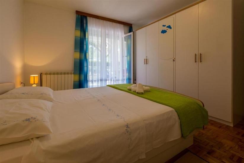 Apartment A4, for 4 persons