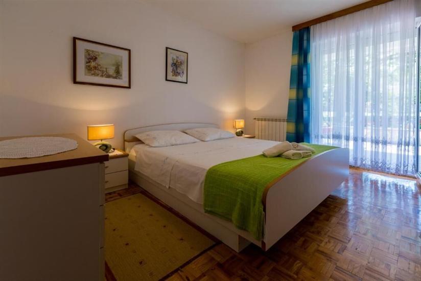 Apartment A4, for 4 persons