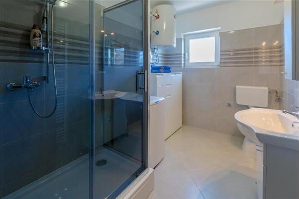 Apartment A4, for 4 persons