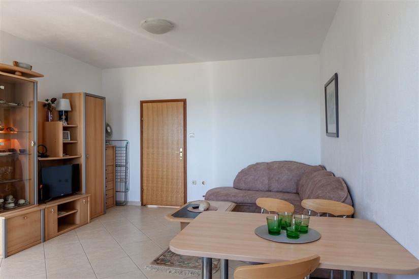 Apartment A2, for 4 persons