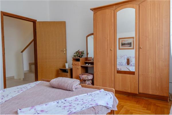 Apartment A2, for 4 persons