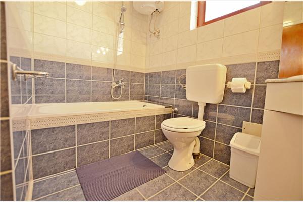 Apartment A1, for 4 persons