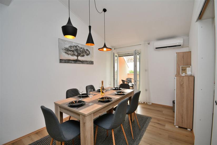 Apartment A1, for 6 persons