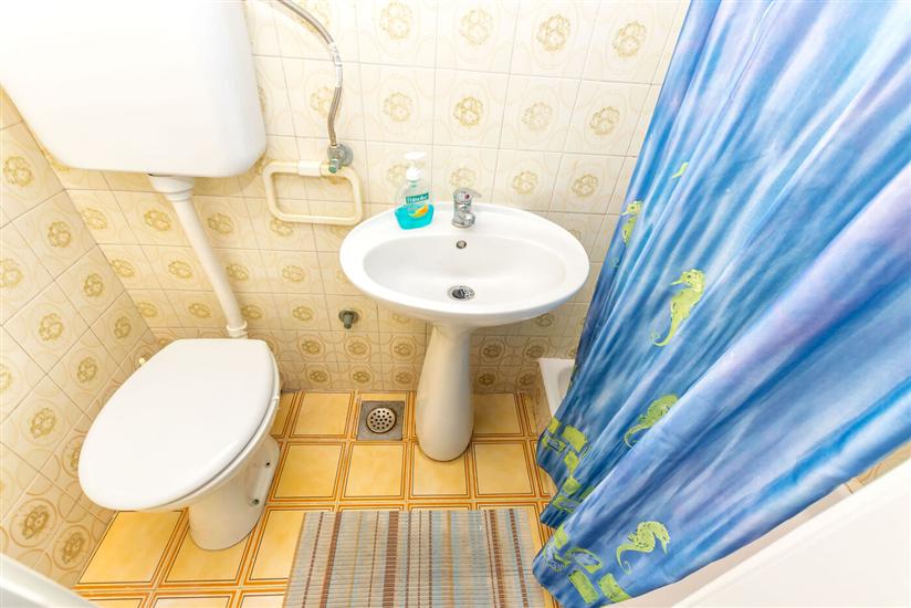 Room S6, for 2 persons