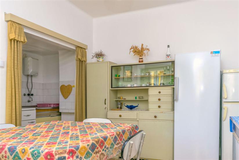 Room S6, for 2 persons